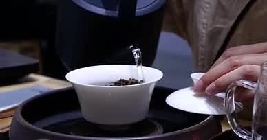 4K沏茶泡茶喝茶茶具茶道视频的预览图